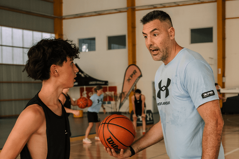 LUIS SCOLA - XPR Basketball Legend